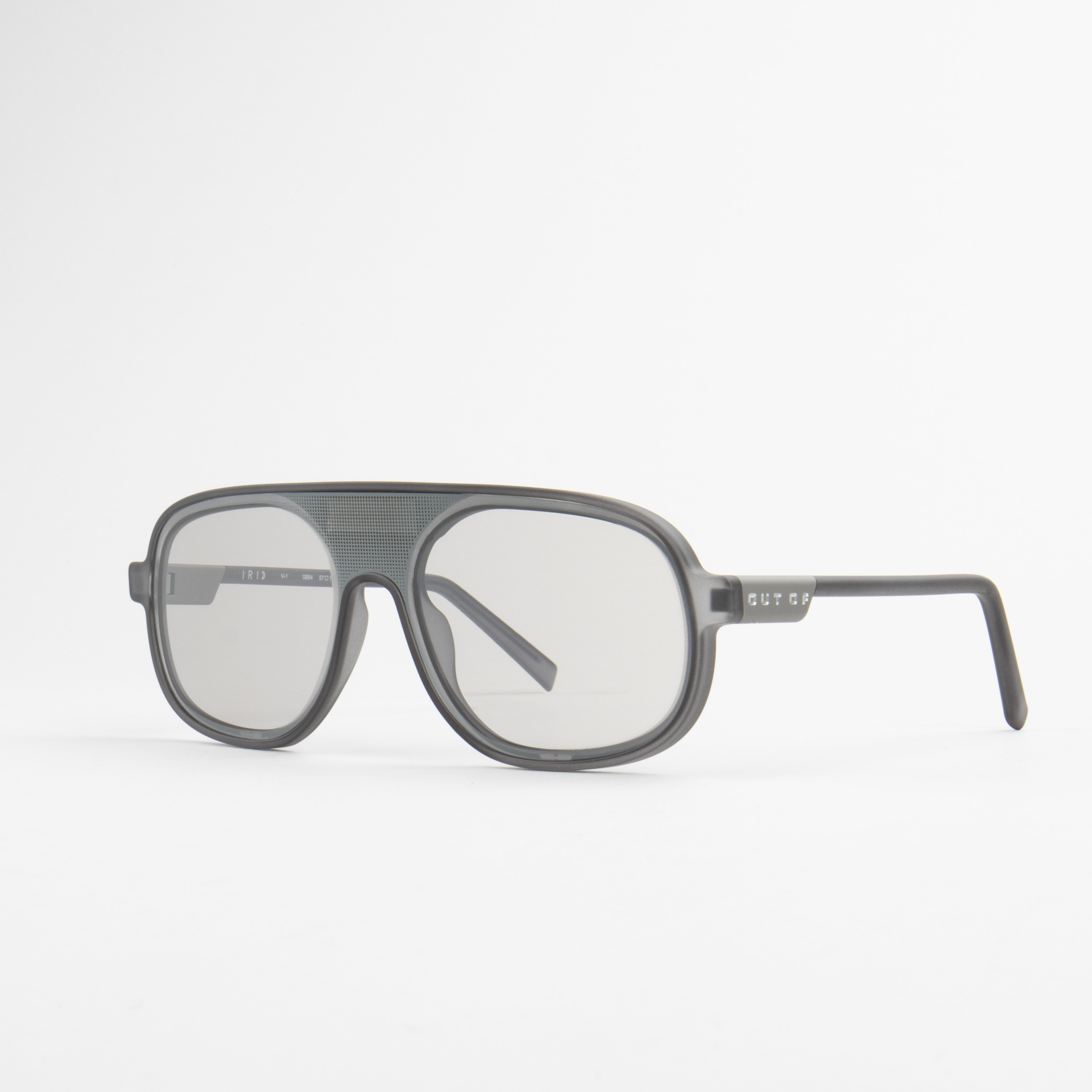 V-1 sunglasses with IRID X-10 lens color: Frost grey/silver