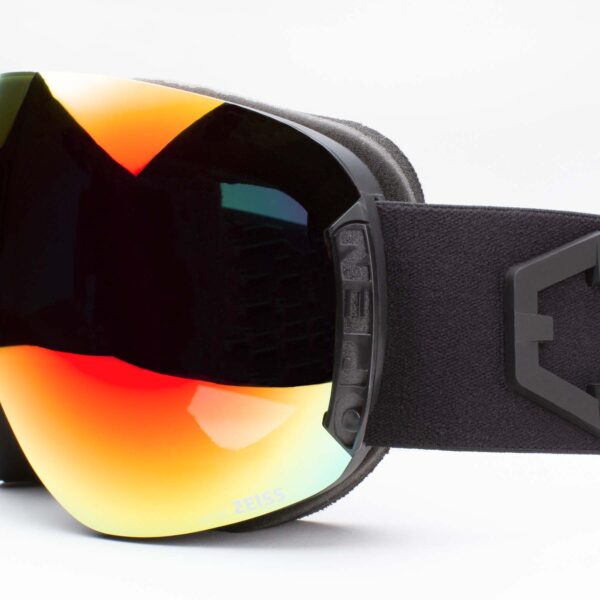 Open Ski Goggles Red MCI Lens black Color