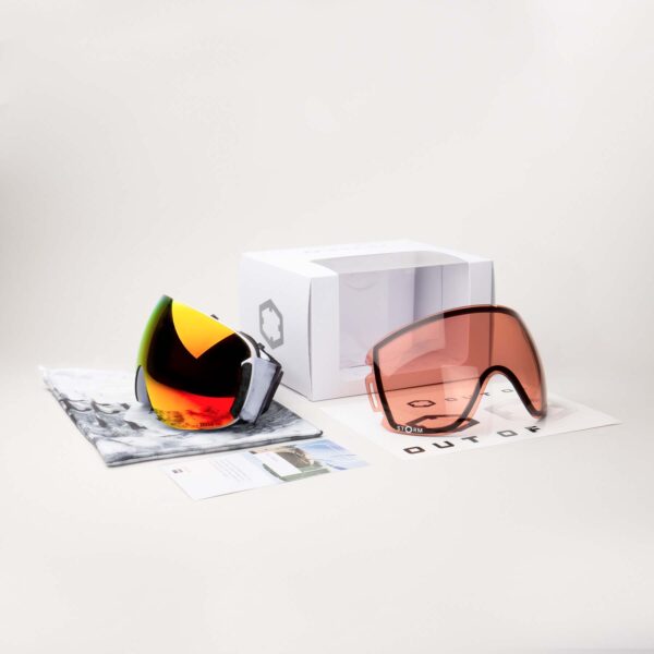 Open Ski Goggles Red MCI Lens closed Color